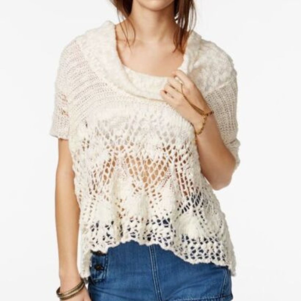 FREE PEOPLE Sweater ETERNAL DELIGHT Lace Chunky Crochet Oversize Cowl NWT
